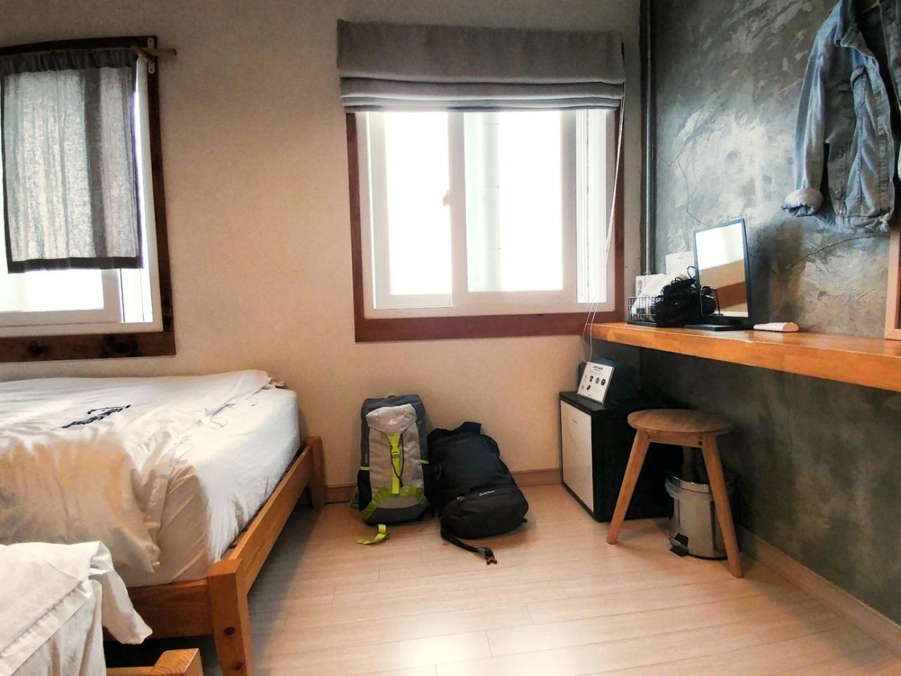 Good Day Mate Hostel Пусан Екстериор снимка